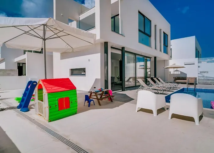 Sunnyvillas: 2br New Villa☆private Pool In Pernera - Nicholas Villa *