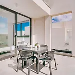 Sunnyvillas: 2br New Villa☆private Pool In Pernera - Nicholas