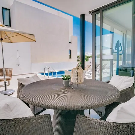Sunnyvillas: 2br New Villa☆private Pool In Pernera - Nicholas *