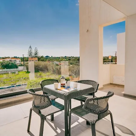 Sunnyvillas: 2br New Villa☆private Pool In Pernera - Nicholas