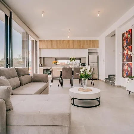 Sunnyvillas: 2br New Villa☆private Pool In Pernera - Nicholas * بروتاراس