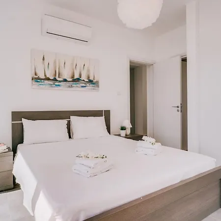 Villa Sunnyvillas: 2br New Villa☆private Pool In Pernera - Nicholas *
