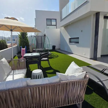 Villa Sunnyvillas: 2br New Villa☆private Pool In Pernera - Nicholas