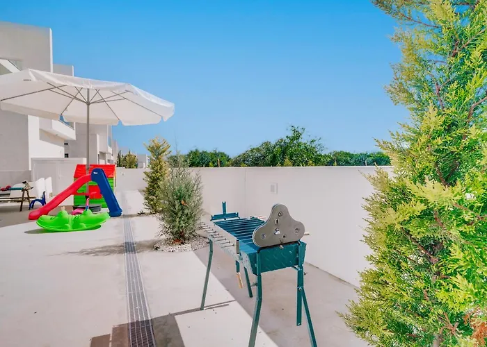 Vilă Sunnyvillas: 2br New Villa☆private Pool In Pernera - Nicholas Protaras